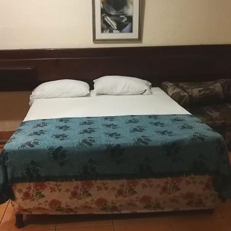 Carnetta'S House Ξενοδοχείο Maraval Εξωτερικό φωτογραφία